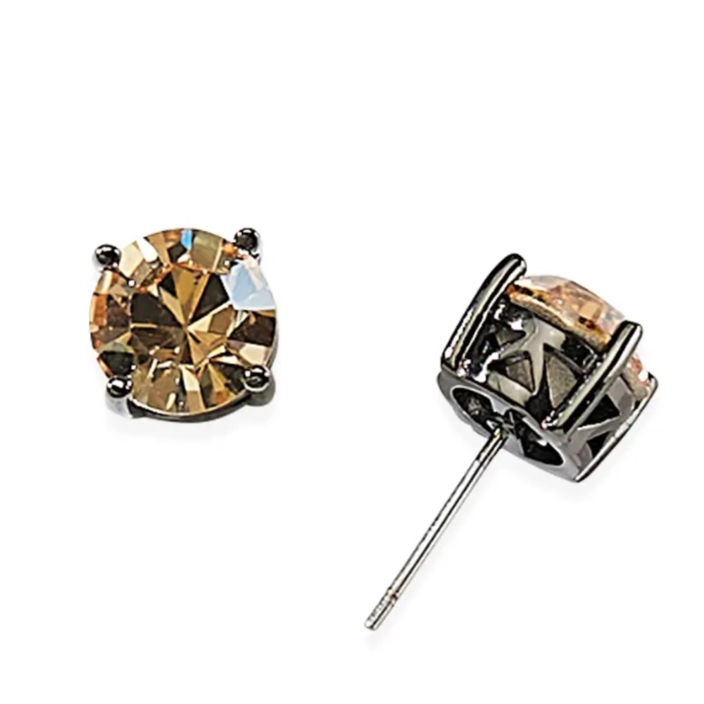 Impression Studs Glow